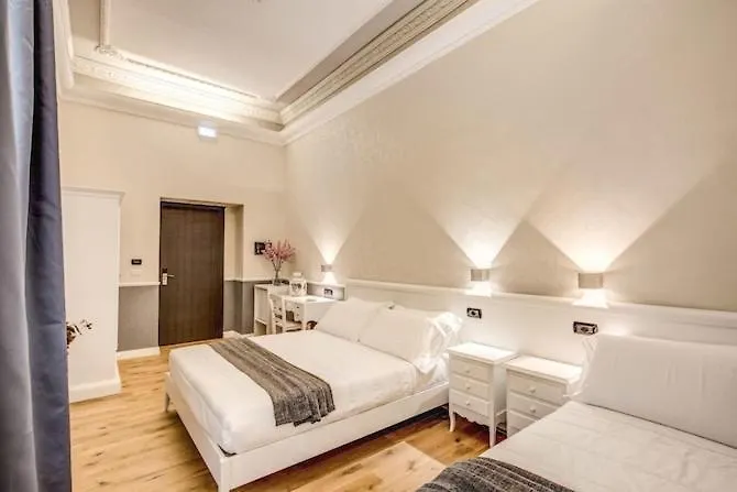 Smart Lux Roma Centro Hotel 0*, Rome